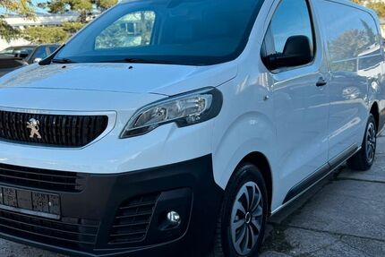 Peugeot Expert 256.000 km 8.990 € Berlin 12277