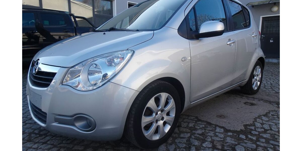 Opel Agila 179.876 km 2.390 &euro; Falkensee 14612