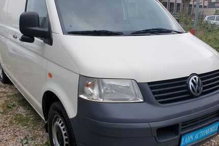 VW T5 Transporter 274.125 km 3.999 &euro; Berlin 12055