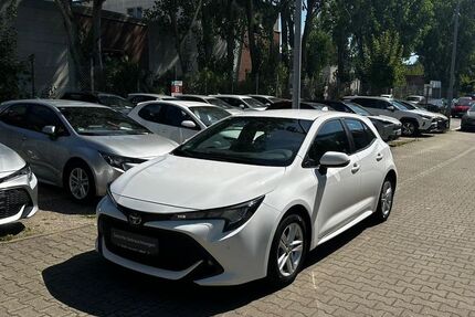 Toyota Corolla 30.519 km 22.315 € Berlin 13403