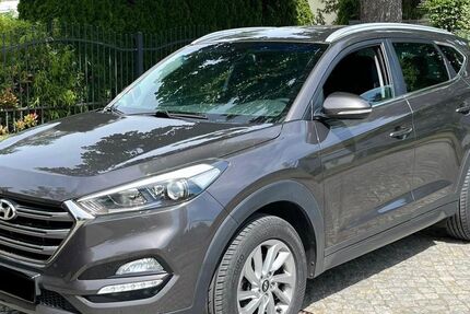 Hyundai TUCSON 231.830 km 9.950 &euro; Dallgow 14624