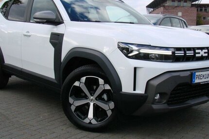 Dacia Duster TCe 130 Journey Mild Hybrid SSG 360º ACC 1.820 km 22.980 € Falkensee 14612