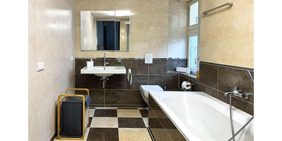 Hell und modern, Remise in der Innenstadt 2 zimmer