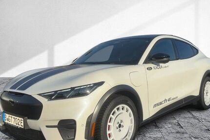 Ford Mustang Mach-E 5.450 km 54.300 &euro; Berlin 12359