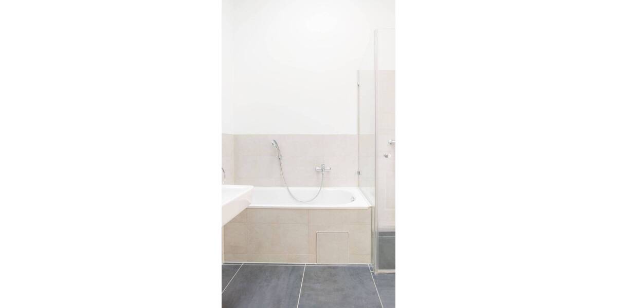 Terrassenwohnung Berlin Neukölln - 3 Zimmer, 113 m&sup2;, 2.379&euro; | Angebot:26393146