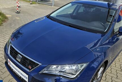 Seat Leon 98.882 km 13.299 &euro; Berlin - Köpenick 12555