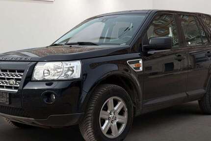 Land Rover Freelander 328.746 km 2.899 &euro; Berlin 12681