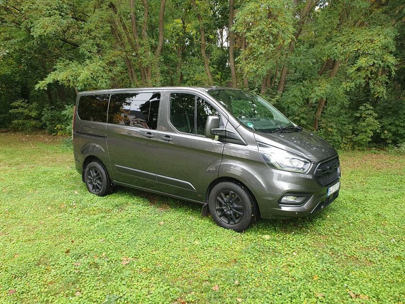 Ford Transit Custom 111.000 km 26.888 € Berlin 13353