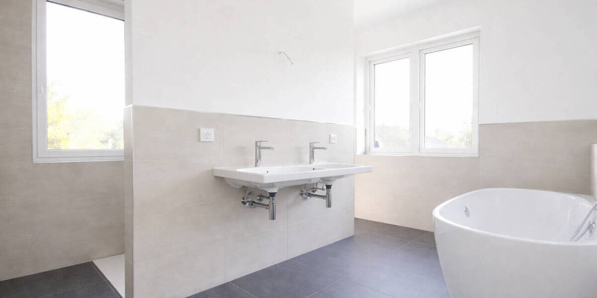 Einfamilienhaus Falkensee - 5 Zimmer, 153 m&sup2;, 2.950&euro; | Angebot:26862999