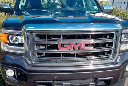 GMC Sierra