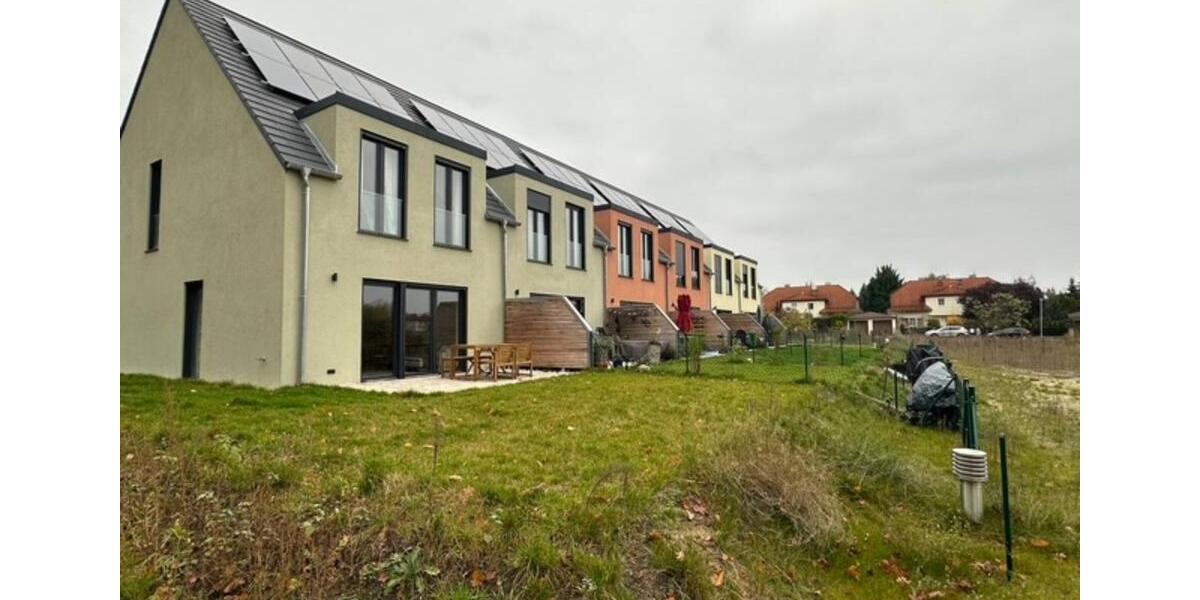 Etagenwohnung Kloster Lehnin - 4 Zimmer, 100 m&sup2;, 1.500&euro; | Angebot:24596302