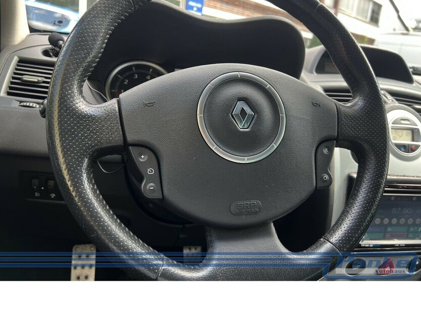 Megane Authentique*Klima*PDC*Keyless*Tempo*Bluet
