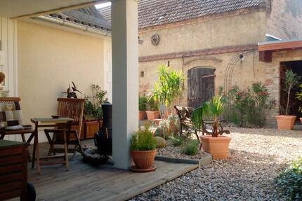 Landhaus m. 2700qm Sommergarten ca.20min südl.v. Berlin u.Potsdam 8 zimmer