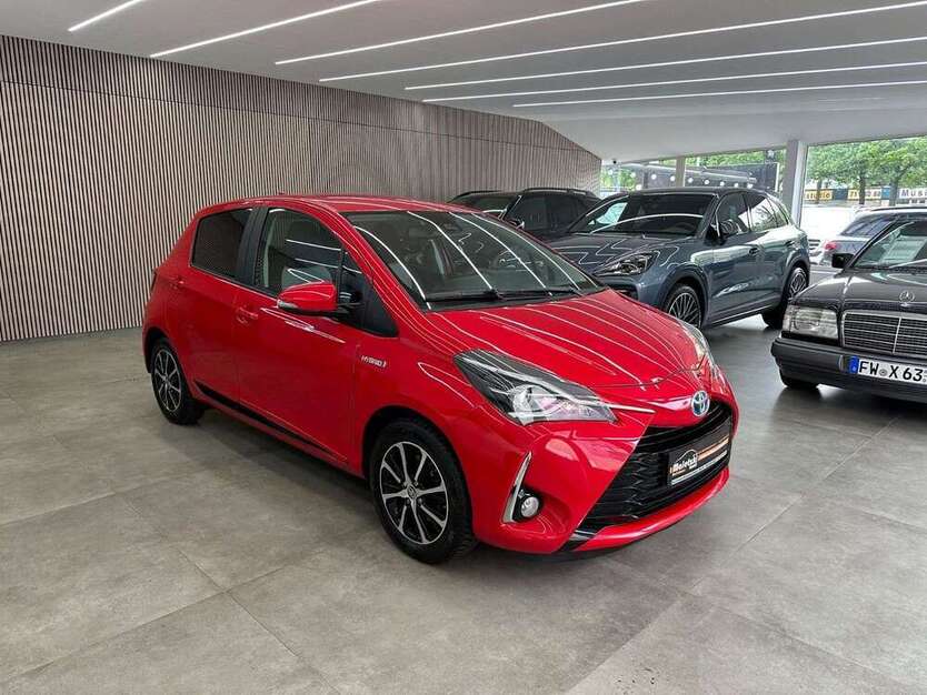 Yaris