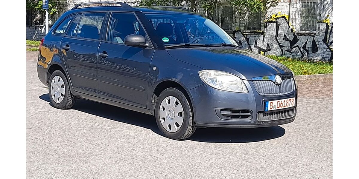 Skoda Fabia 149.000 km 3.950 &euro; Berlin 13088