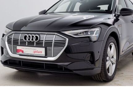 Audi e-tron 35.234 km 24.489 &euro; Berlin 13088