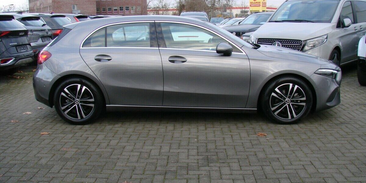 Mercedes-Benz A 200 d Urban Progressive DISTRONIC Pro LED Kamera 6.381 km 29.780 &euro; Falkensee 14612