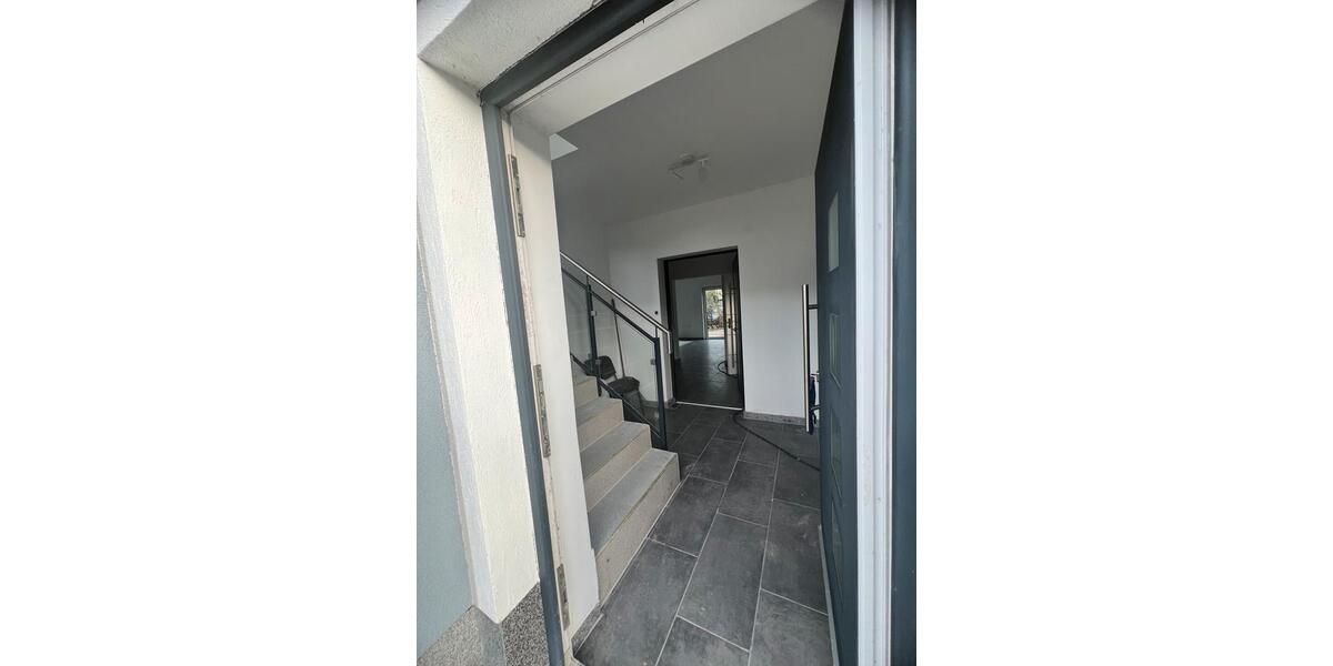 Villa Groß Kreutz (Havel) - 8 Zimmer, 240 m&sup2;, 680.000&euro; | Angebot:26143777