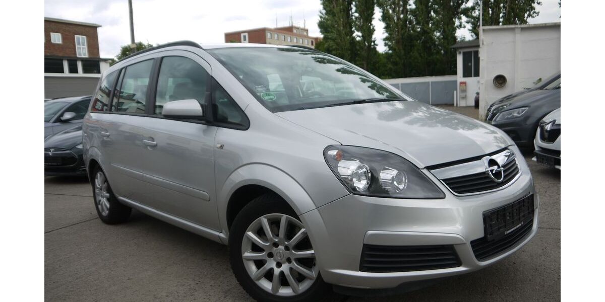 Opel Zafira 147.167 km 5.999 &euro; Berlin 12439