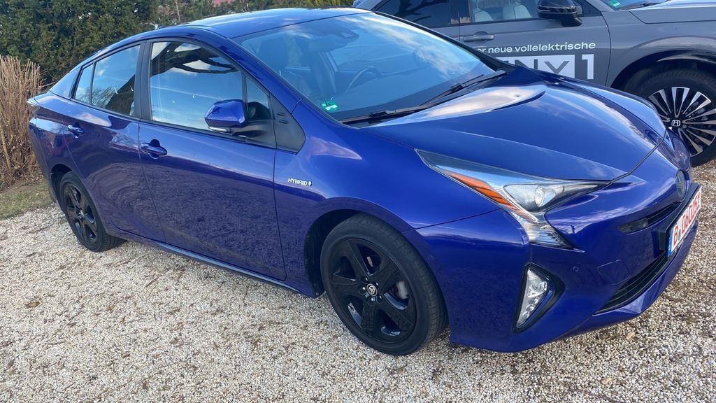 Toyota Prius 106.598 km 14.900 &euro; Berlin 12109