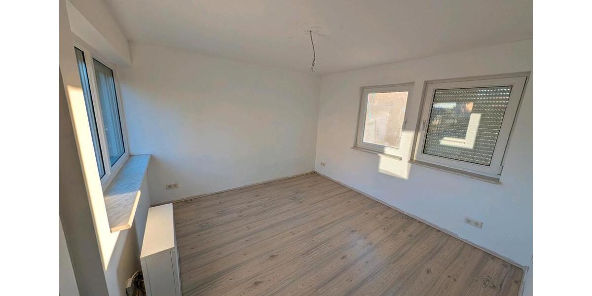 Einfamilienhaus Berlin Reinickendorf - 2 Zimmer, 53 m&sup2;, 1.150&euro; | Angebot:27717684