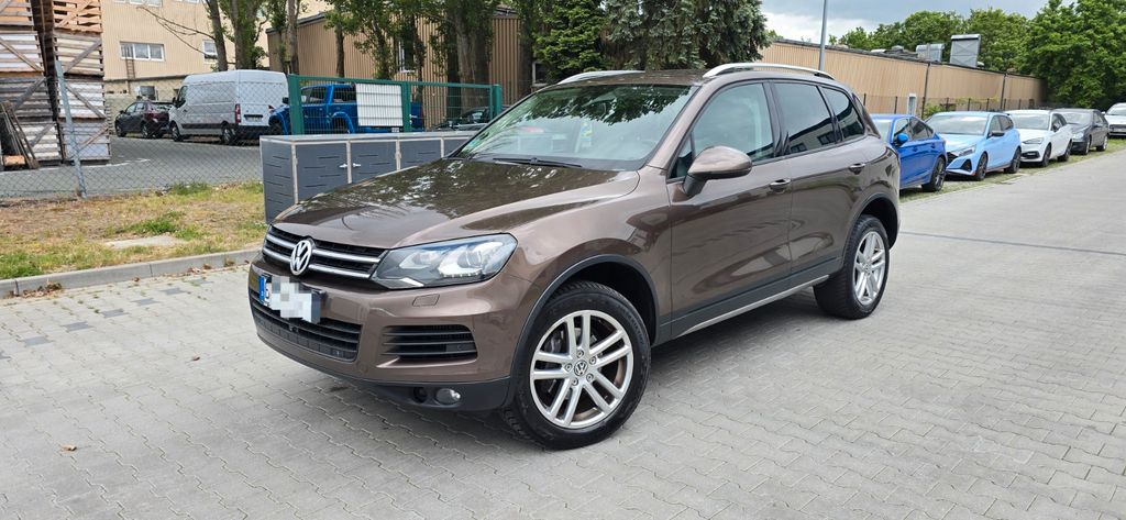 VW Touareg 225.367 km 10.850 &euro; Berlin 13587
