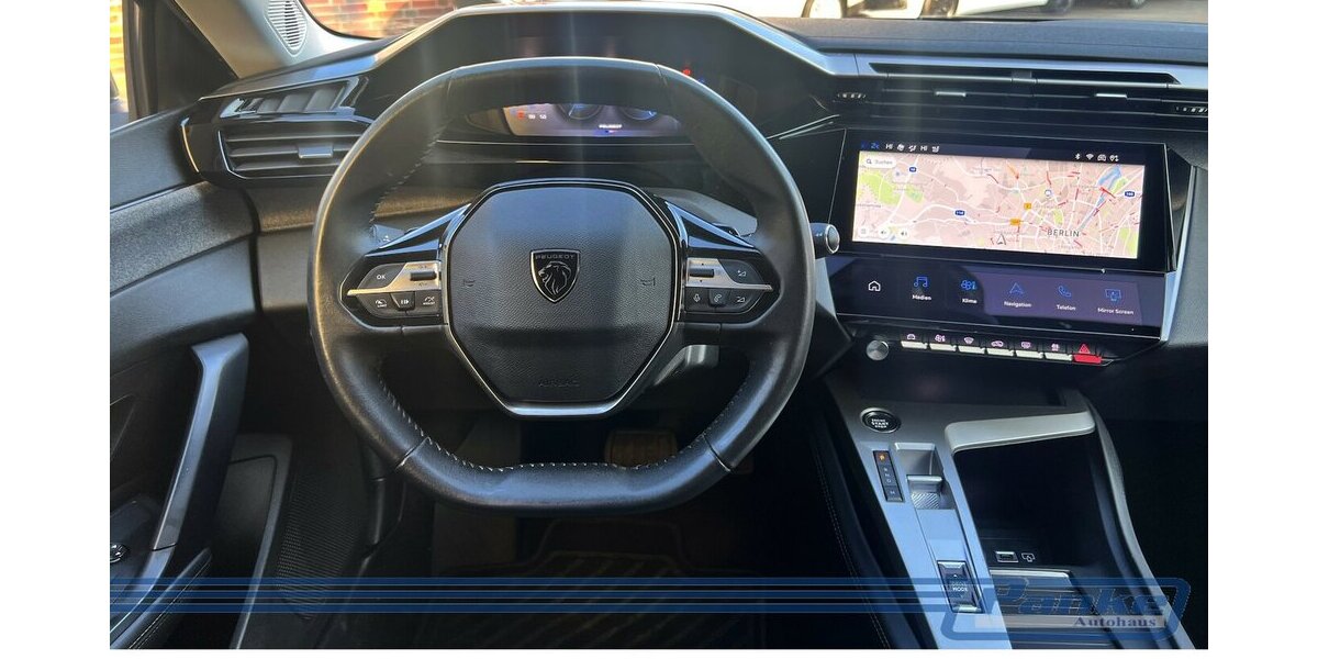 Peugeot 308 Allure EAT8*NAV*Carplay*LED*360°*Cockpit* 150.000 km 16.490 &euro; Berlin 13187