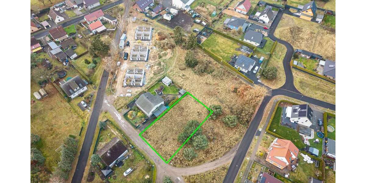 Grundstück zu verkaufen in Nauen 115.000 € 741 m² zimmer