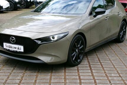 Mazda 3 6.050 km 29.890 &euro; Berlin 13407