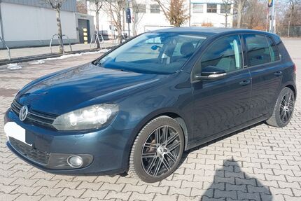 VW Golf 123.000 km 5.900 &euro; Berlin 12349