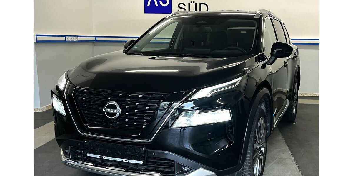 Nissan X-Trail 37.460 km 27.900 &euro; Berlin 12487