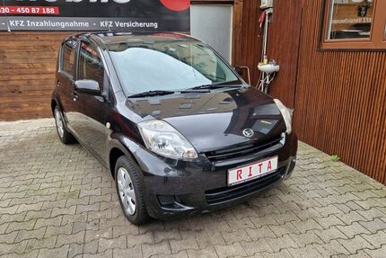 Daihatsu Sirion 91.155 km 2.480 € Berlin 10627