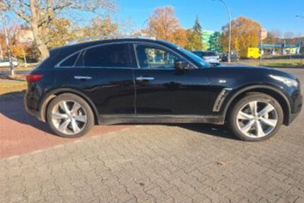 INFINITI FX 120.000 km 12.750 &euro; berlin 13585