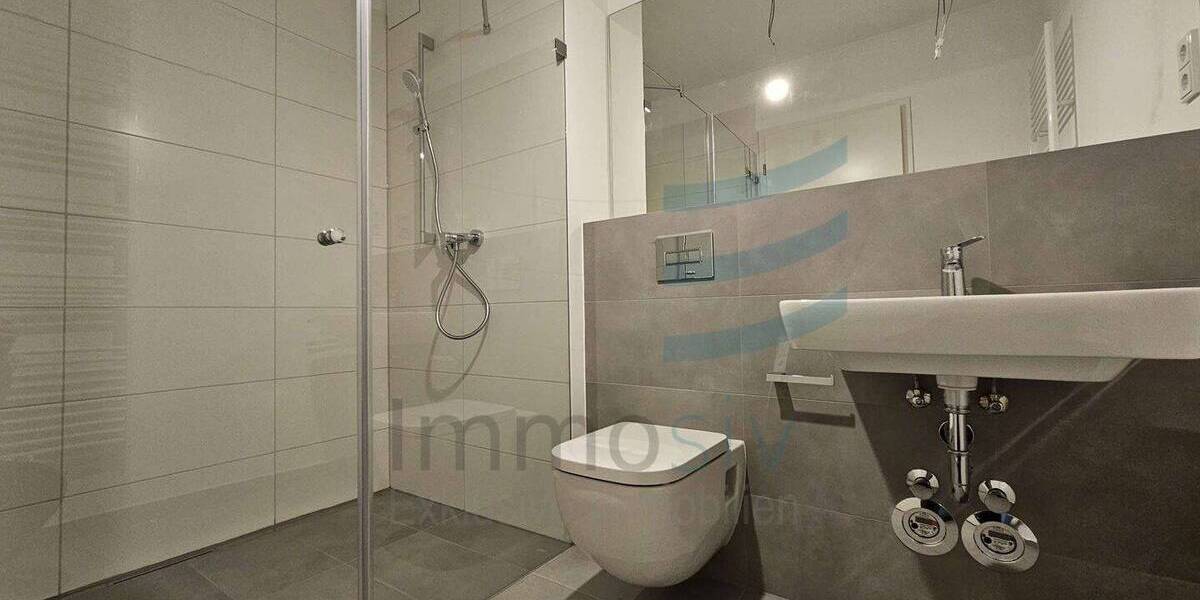 Etagenwohnung Nauen - 2 Zimmer, 62 m&sup2;, 850&euro; | Angebot:26672737
