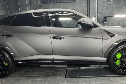 Lamborghini Urus 9.999 km 299.500 &euro; Berlin 12524