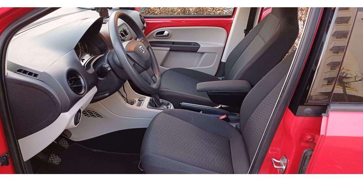 Seat Mii 81.663 km 6.999 &euro; Berlin 13435