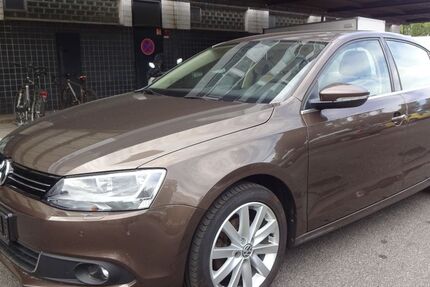 VW Jetta 200.000 km 6.500 € Berlin 12249