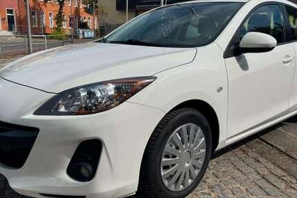 Mazda 3 38.000 km 11.990 € Berlin 12107