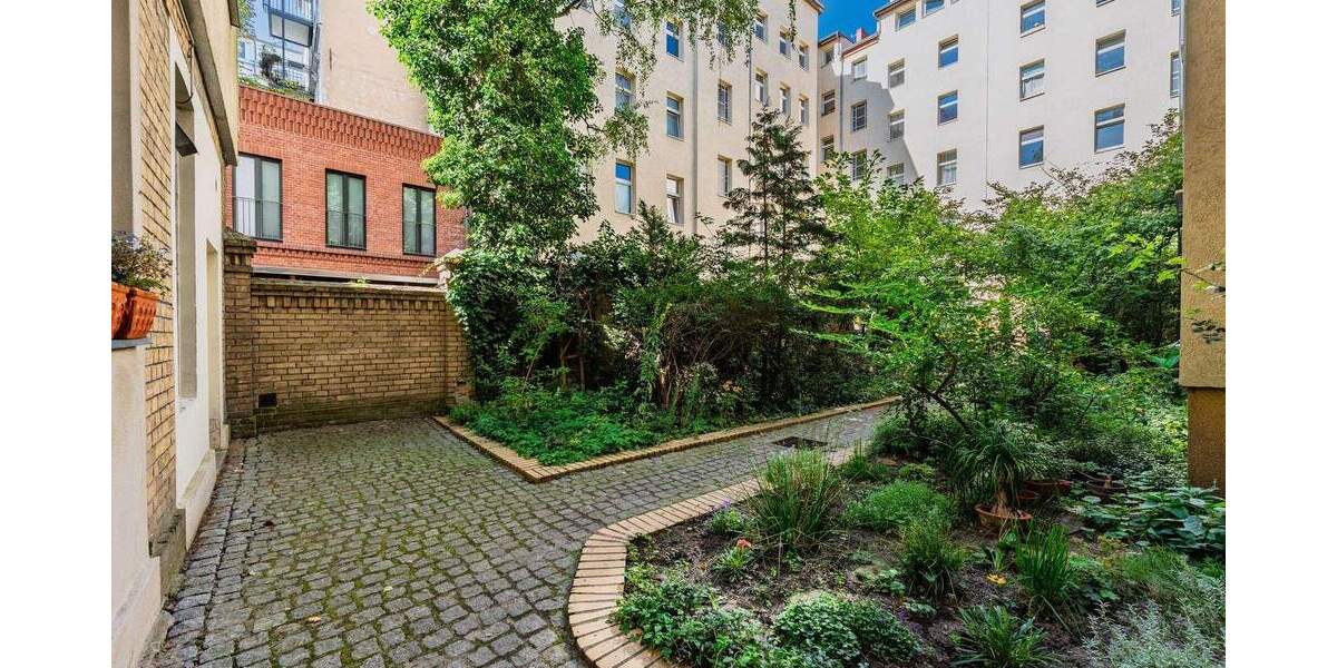 Etagenwohnung Berlin Kreuzberg - 2 Zimmer, 67 m&sup2;, 279.900&euro; | Angebot:25700717