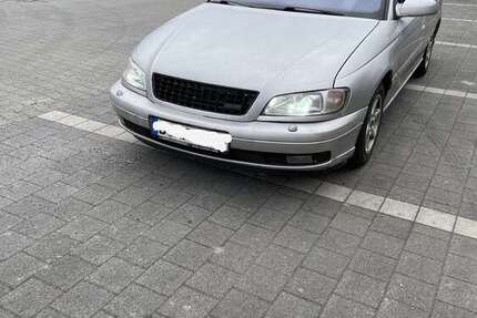 Opel Omega 284.000 km 1.399 &euro; Berlin 10315