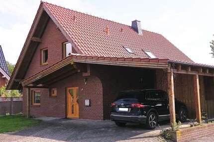 Haus zum Mieten in Groß-Ilsede 1.200 € 160 m²