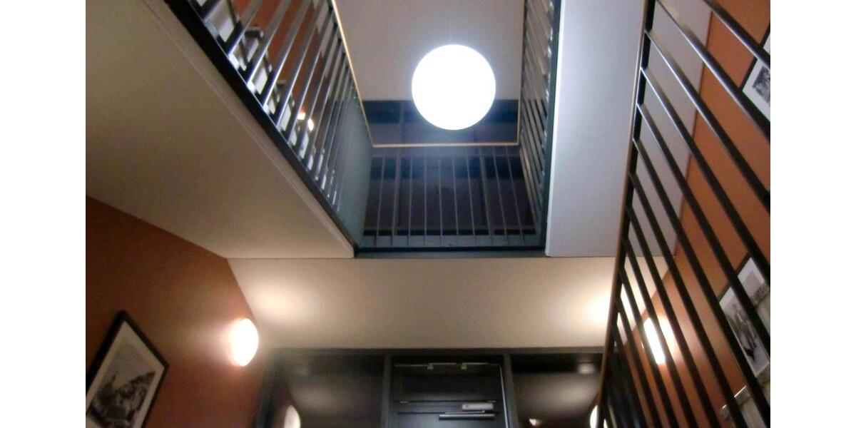 geräumige moderne Mietwohnung mit Balkon in Wald- und Seenähe 3 zimmer