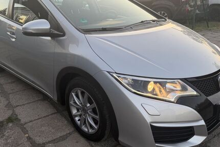Honda Civic 153.455 km 7.950 &euro; Berlin 12277