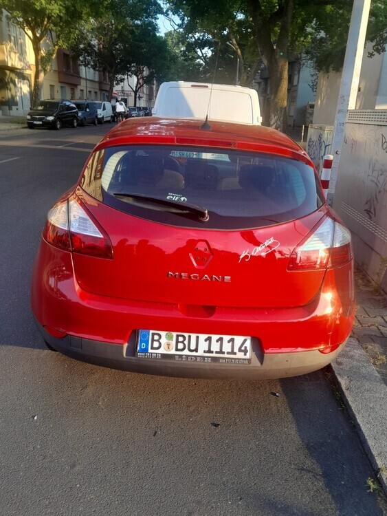 Renault Megane 54.500 km 4.950 € Berlin 10178