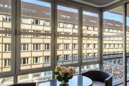 MÖBLIERTE 3-Zimmer-Whg. am U-Bahnhof Stadtmitte + Lift + Balkon & Wintergarten | Befristet 3 zimmer