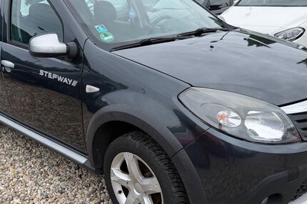 Dacia Sandero 235.000 km 2.590 &euro; Potsdam Mittelmark / Beelitz 14547