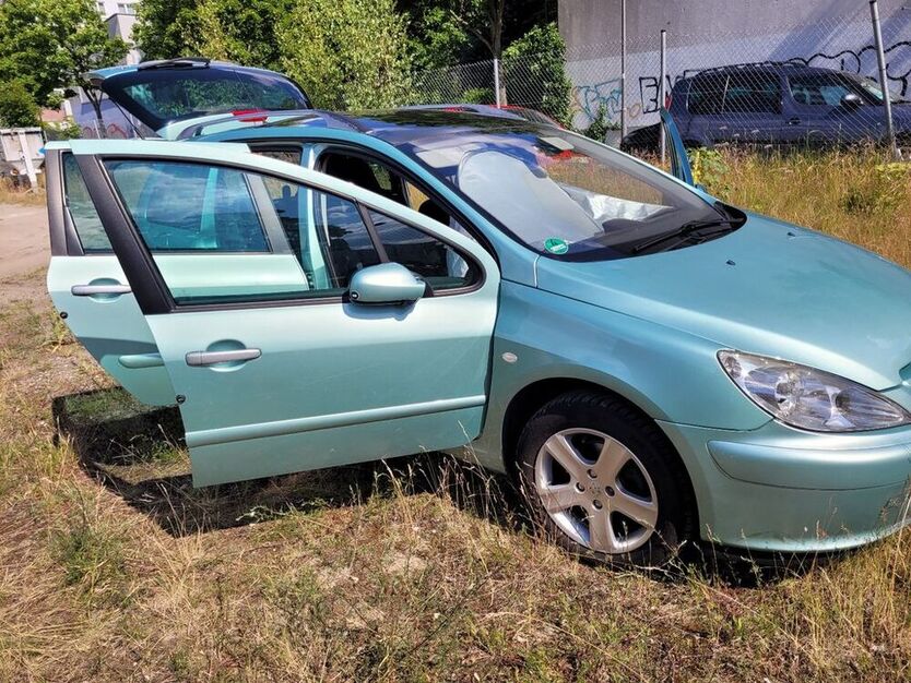 307
