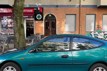 Mazda 323 106.000 km 550 &euro; Berlin 13347