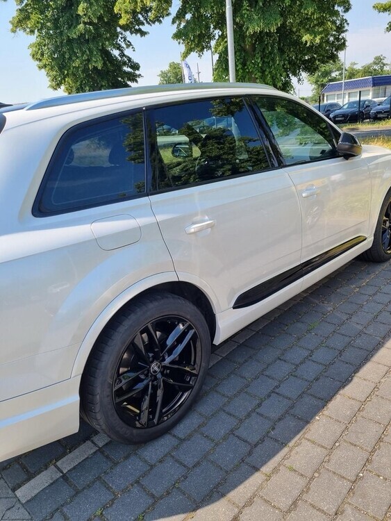 Q 7