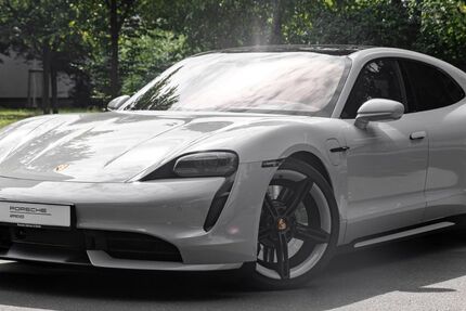 Porsche Taycan 37.941 km 93.930 € Berlin 10587